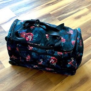 Vera Bradley Foldable Rolling Duffel Carry On